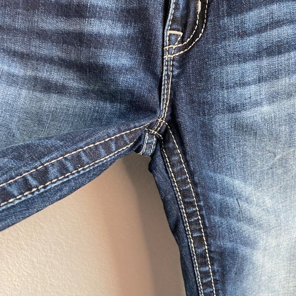 New Women's Jeans Sz 26 skinny cut Denim Embellished Pockets no size tag Miss Me - Picture 6 of 13